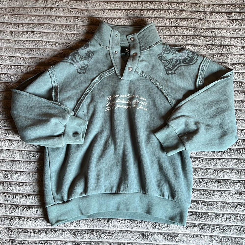 She Dual Tyler Mockneck Sweatshirt in Greekstone. Size S.